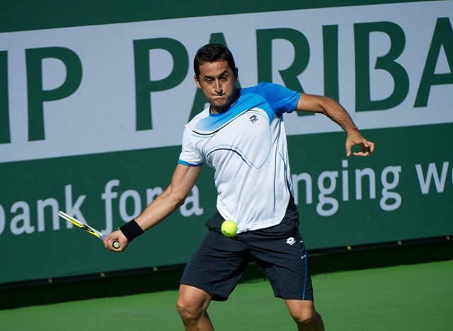 Nicolas Almagro Withdraws from Australian Open with Shoulder Injury